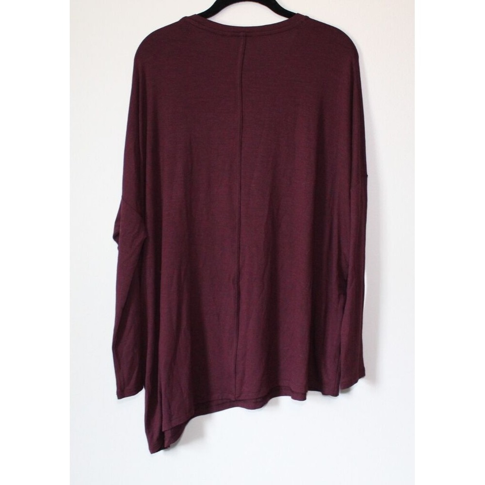 ✨2/$20 Athleta Cloudlight Asymmetrical Top Small Auberge Maroon Stretch Fall - Picture 5 of 9
